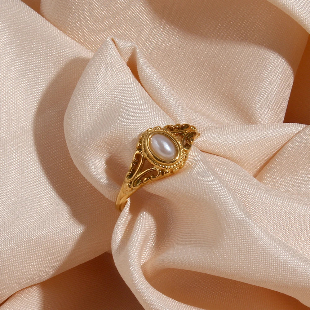 18K Gold Plated Freshwater Pearl Elizabeth Ring